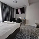 Gordon 2* Warszawa